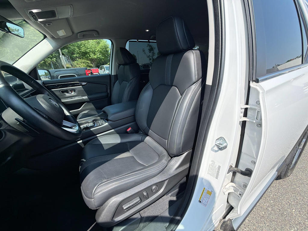 Thumbnail: 2023 Honda Pilot - 27