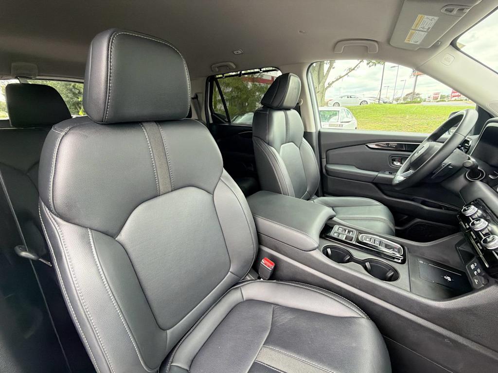 Thumbnail: 2023 Honda Pilot - 26