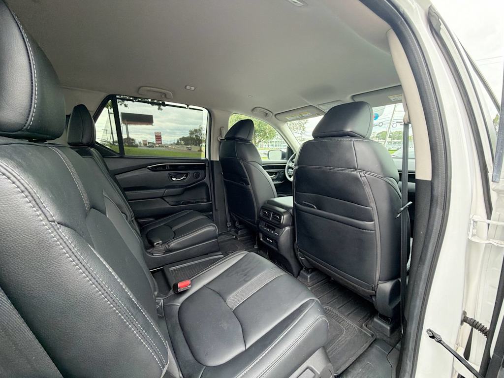 Thumbnail: 2023 Honda Pilot - 24