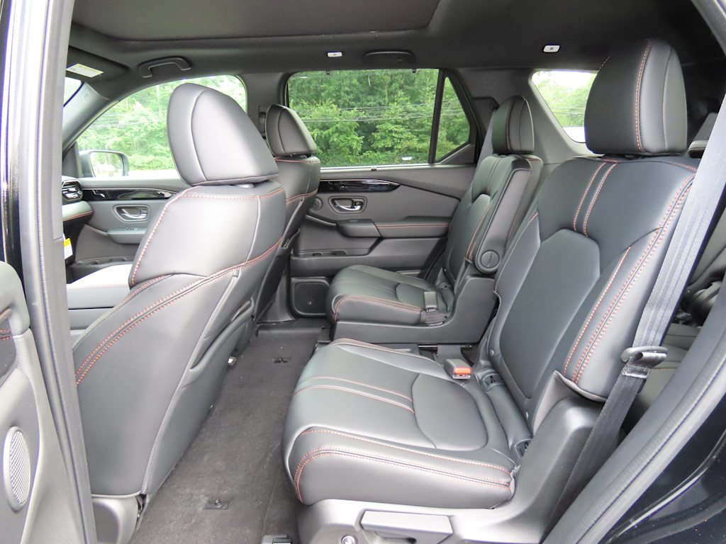 Thumbnail: 2025 Honda Pilot - 13