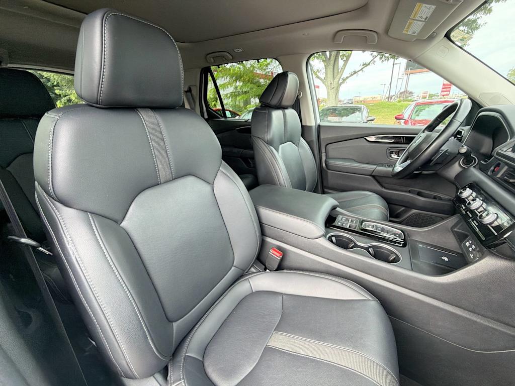 Thumbnail: 2024 Honda Pilot - 27