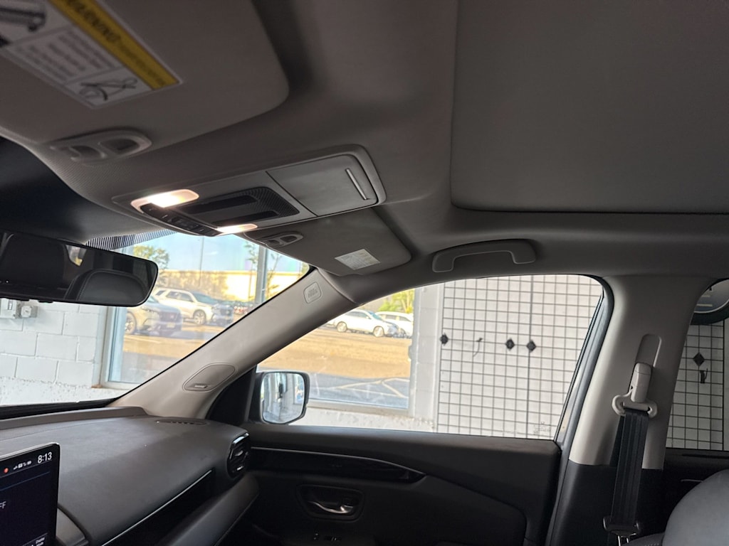 Thumbnail: 2024 Honda Pilot - 12