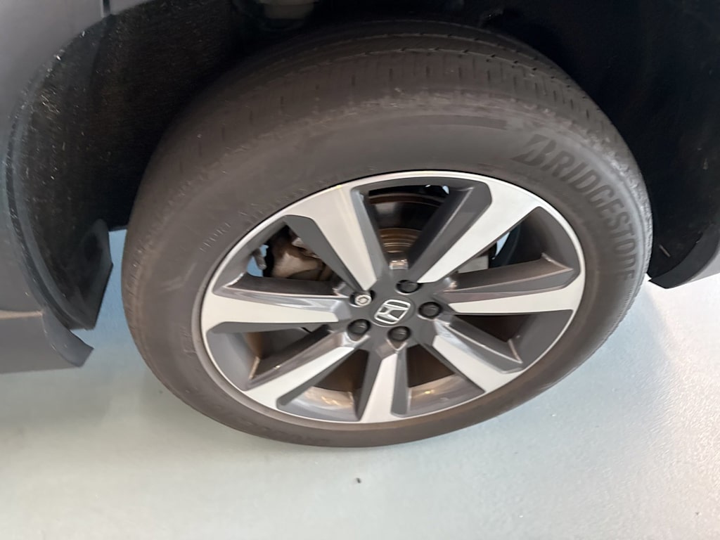 Thumbnail: 2024 Honda Pilot - 6