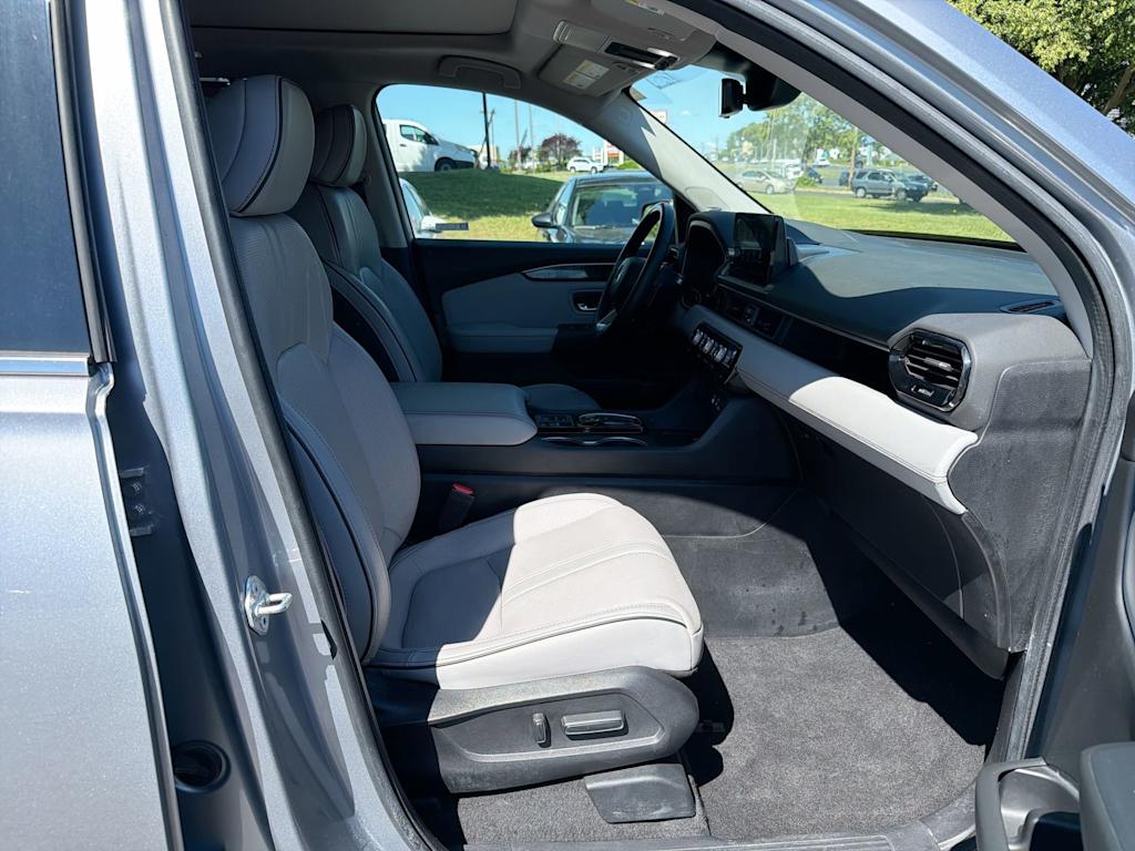 Thumbnail: 2023 Honda Pilot - 11