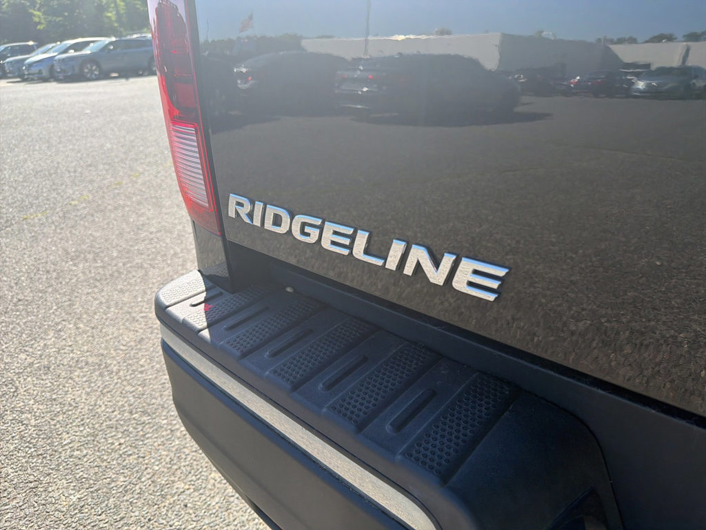 Thumbnail: 2017 Honda Ridgeline - 7
