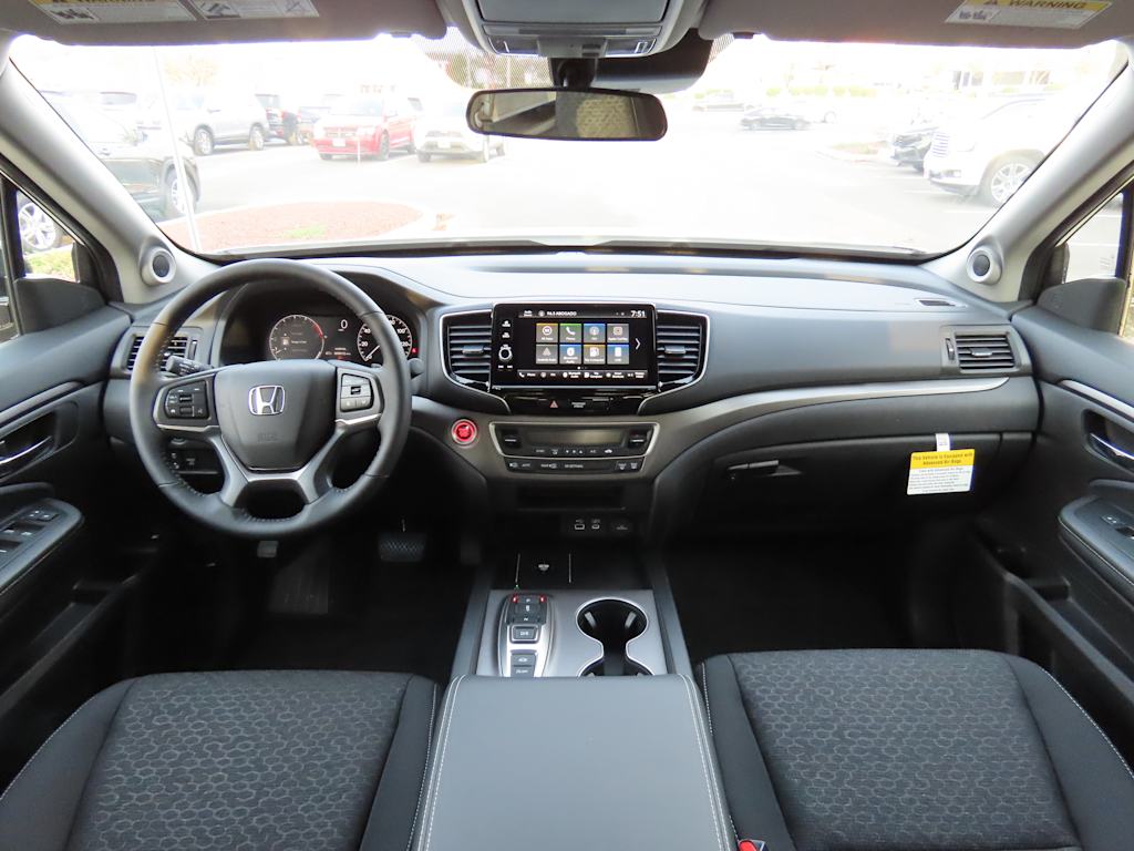 2025 Honda Ridgeline Sport 2