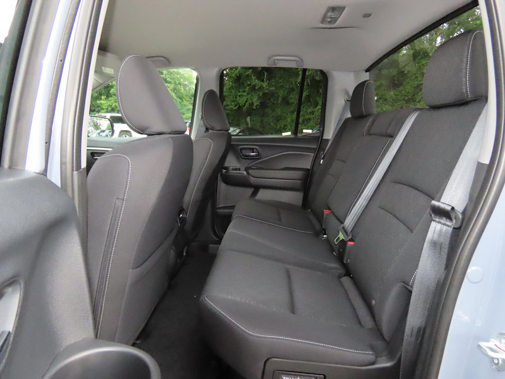 2025 Honda Ridgeline Sport 13