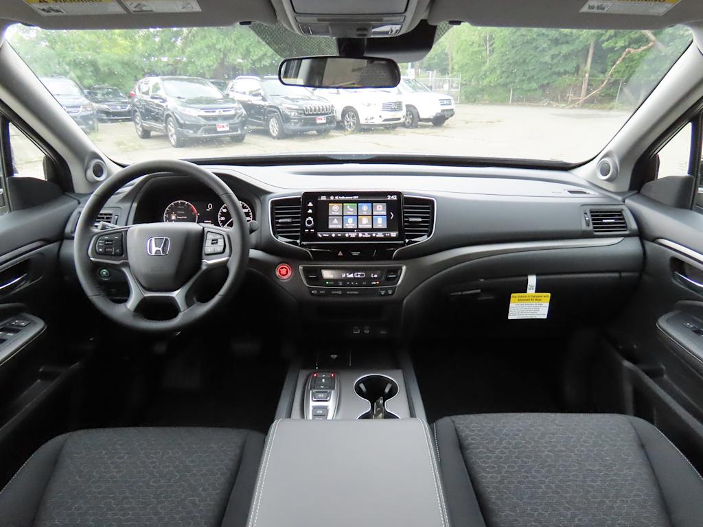2025 Honda Ridgeline Sport 10