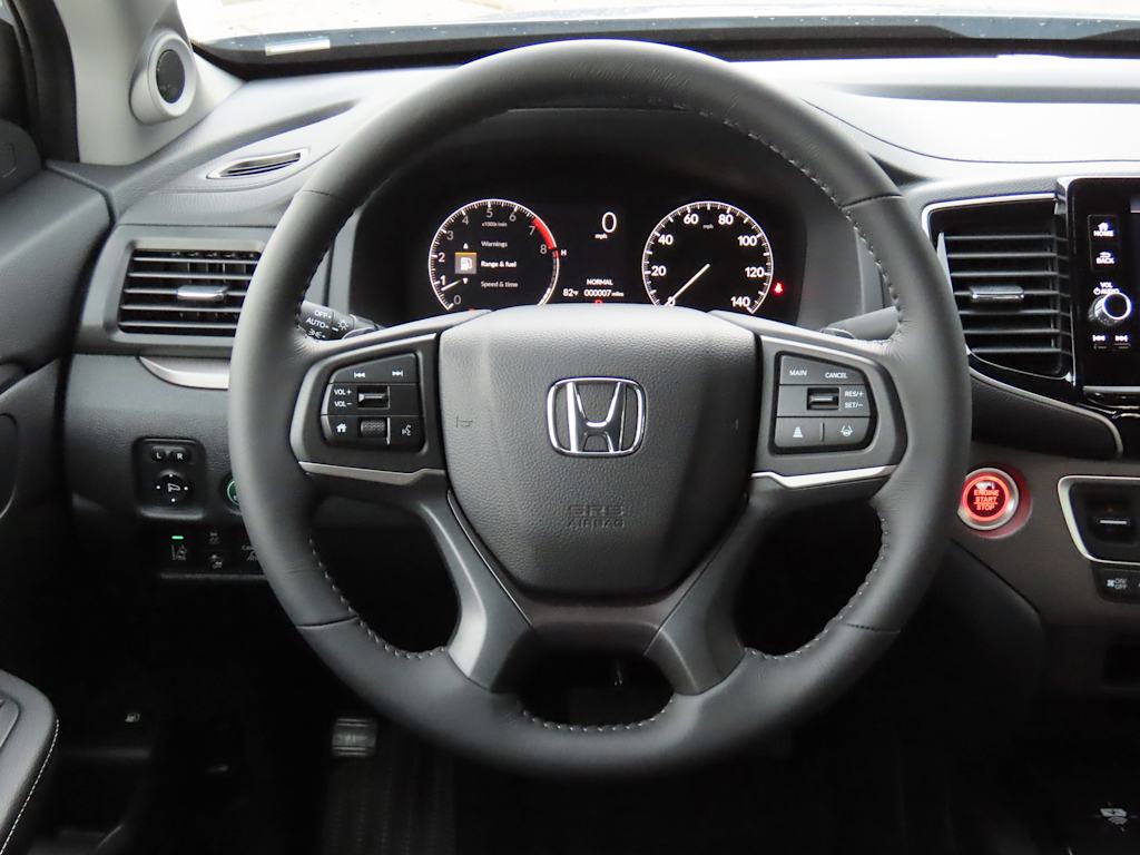 2025 Honda Ridgeline Sport 14