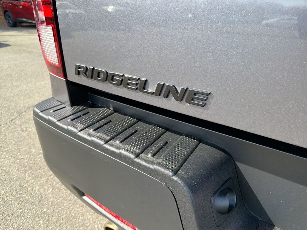 Thumbnail: 2022 Honda Ridgeline - 26