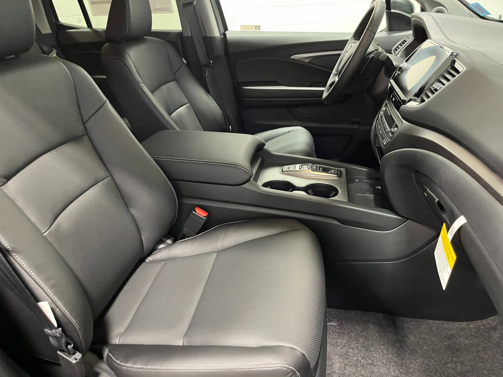 Thumbnail: 2025 Honda Ridgeline - 11