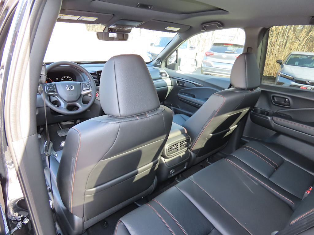 2025 Honda Ridgeline TrailSport 19