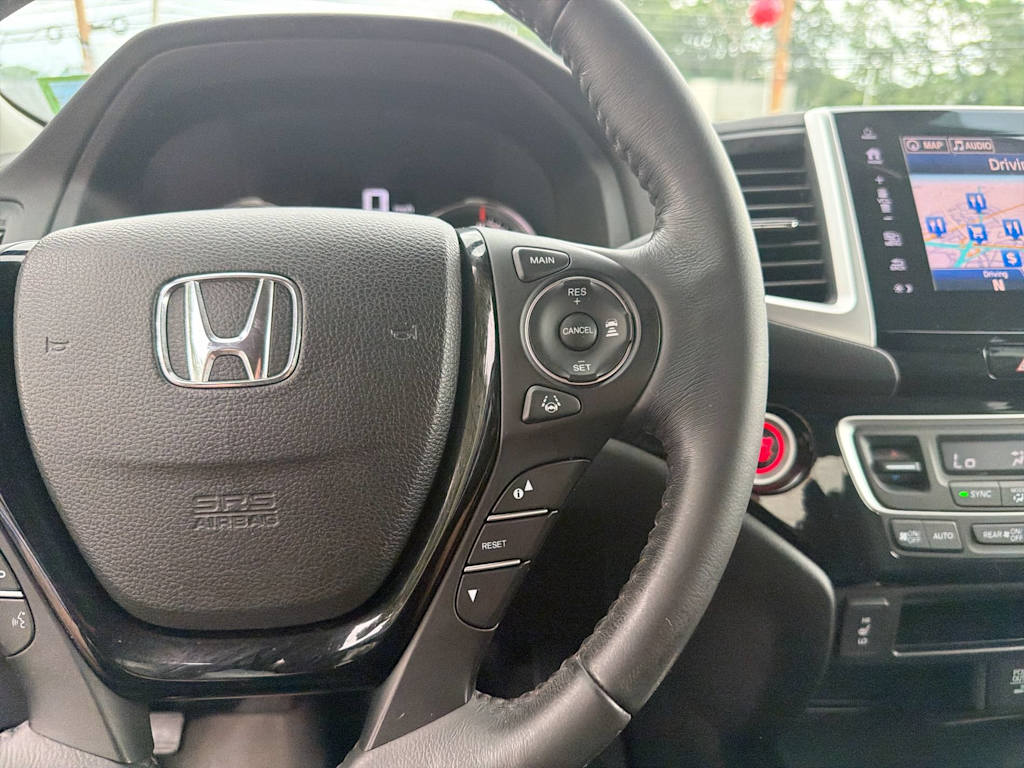 Thumbnail: 2017 Honda Ridgeline - 32