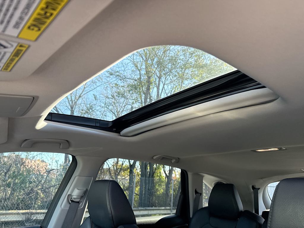 Thumbnail: 2016 Acura MDX - 29