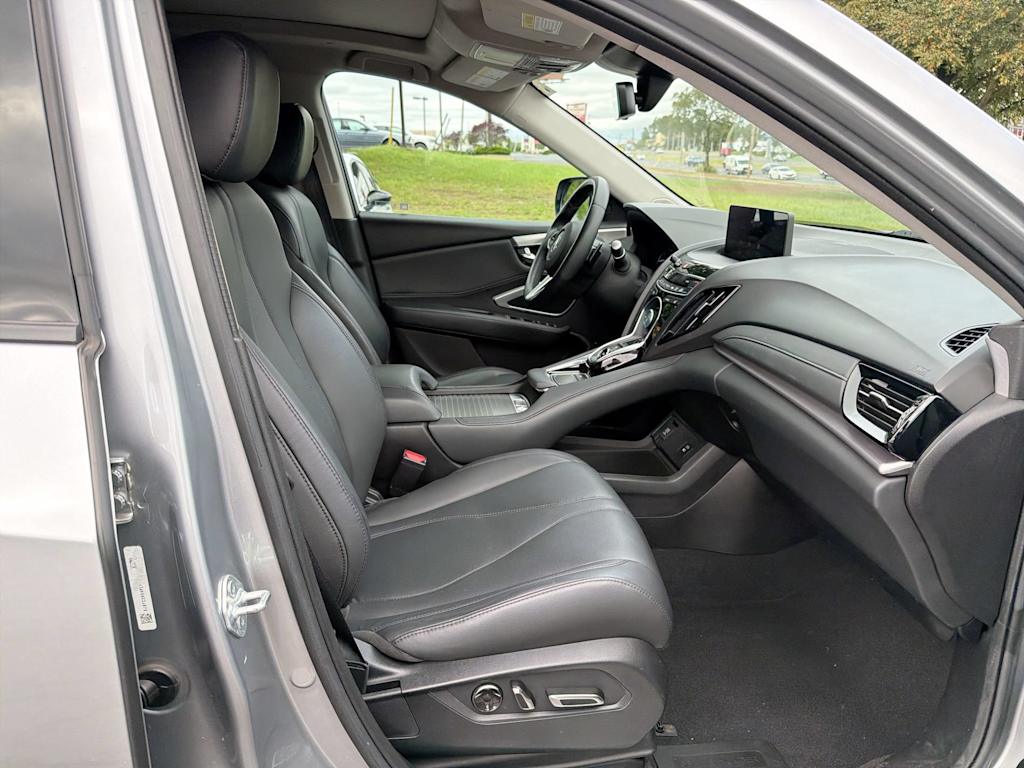 Thumbnail: 2023 Acura RDX - 11