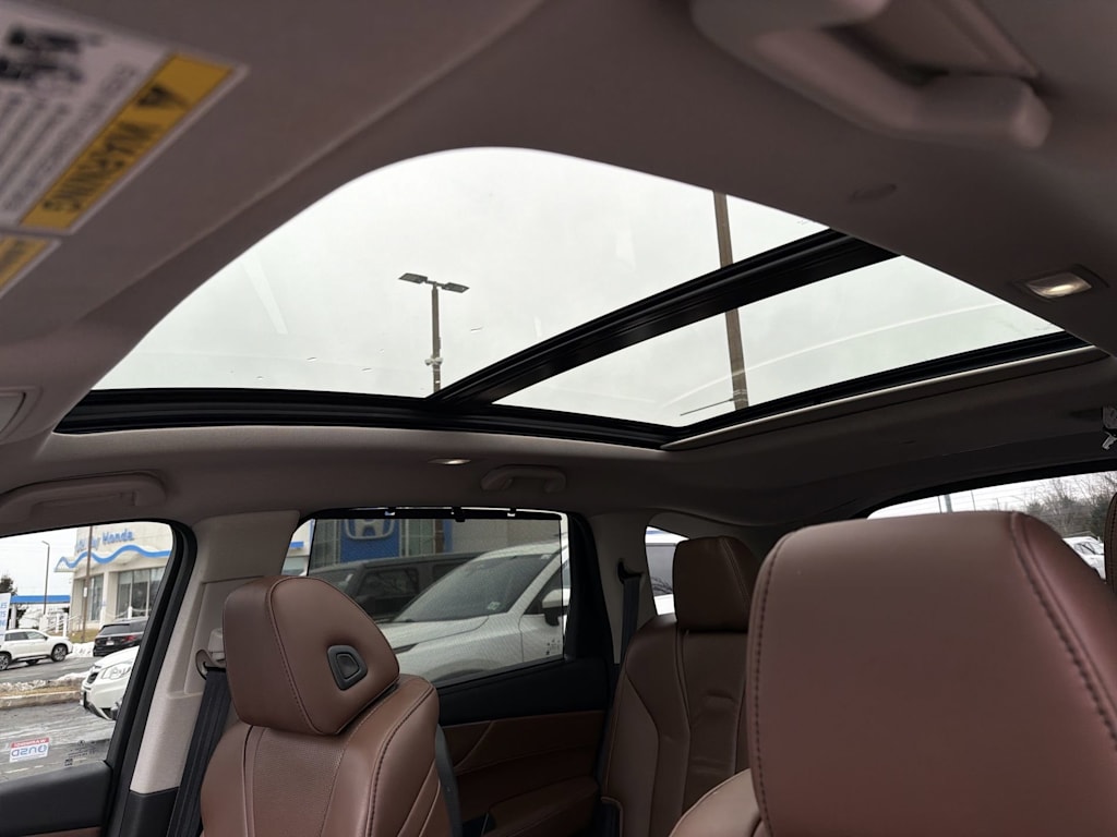 Thumbnail: 2023 Acura MDX - 29