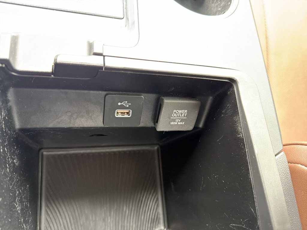 Thumbnail: 2023 Acura MDX - 34