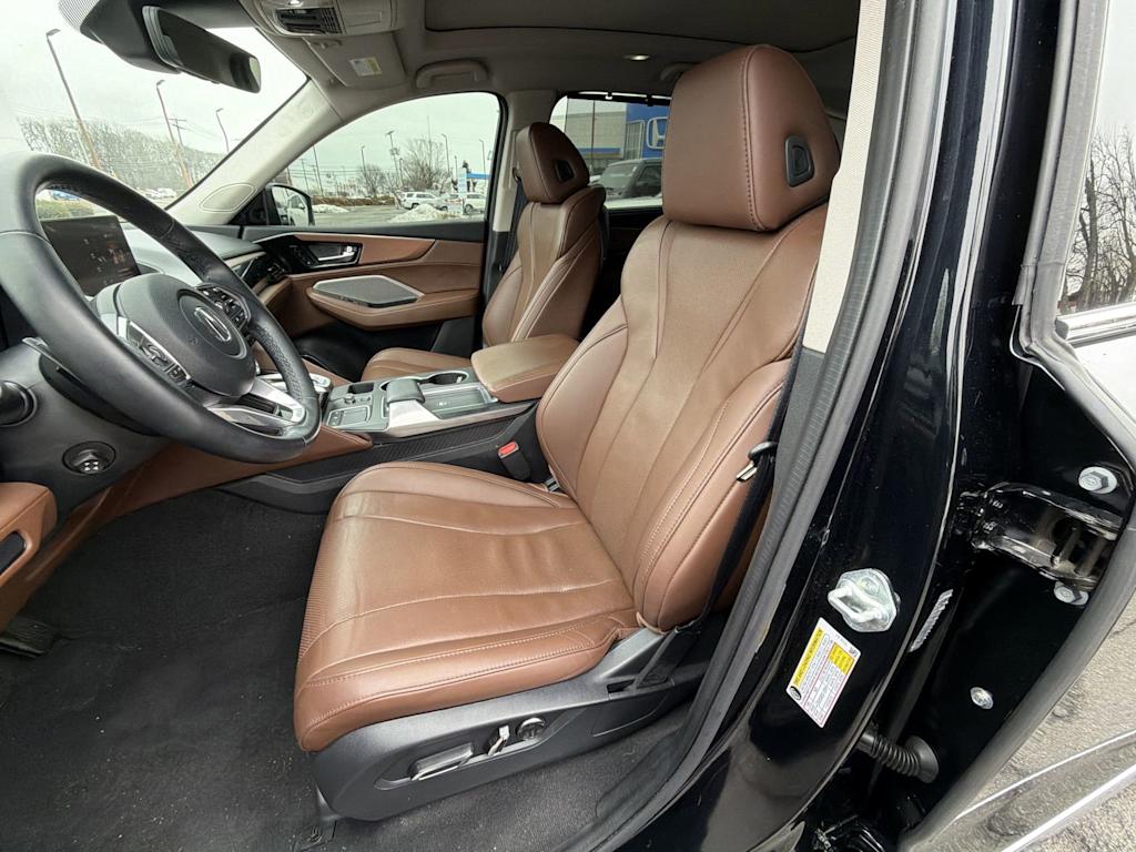 Thumbnail: 2023 Acura MDX - 27