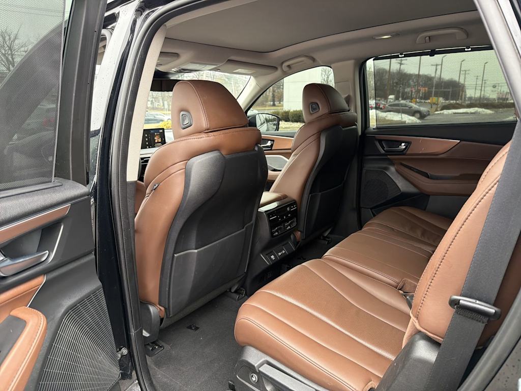 Thumbnail: 2023 Acura MDX - 12