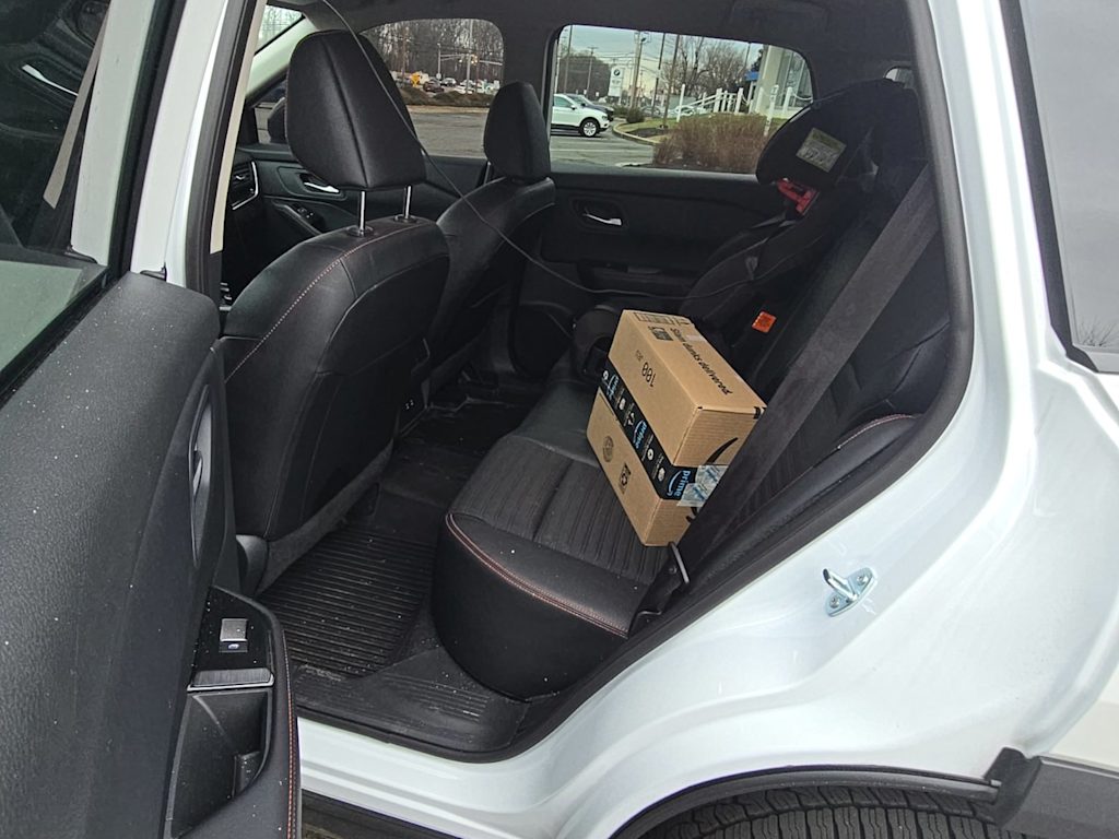 Thumbnail: 2025 Nissan Rogue - 10