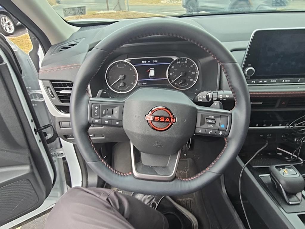 Thumbnail: 2025 Nissan Rogue - 8