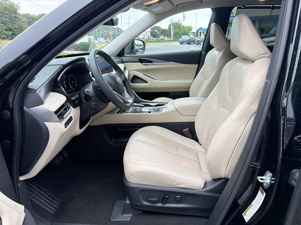 Thumbnail: 2023 INFINITI QX60 - 9