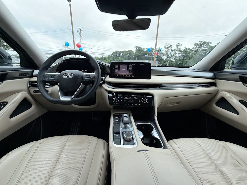 Thumbnail: 2023 INFINITI QX60 - 12