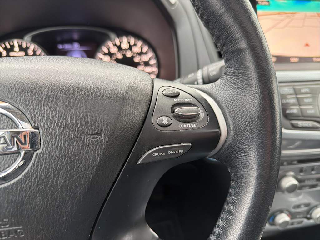 Thumbnail: 2018 Nissan Pathfinder - 22