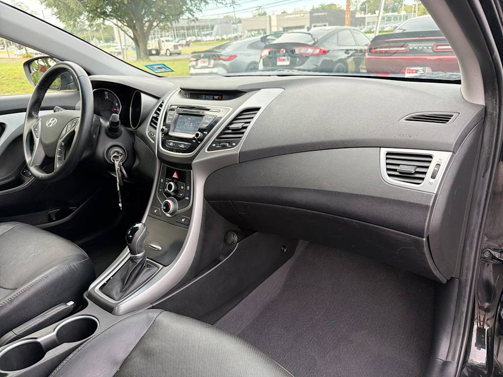 Thumbnail: 2014 Hyundai Elantra - 9
