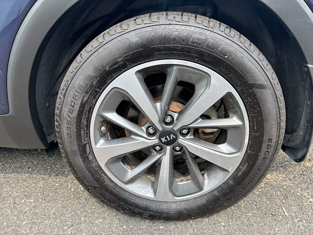 Thumbnail: 2019 Kia Sorento - 7