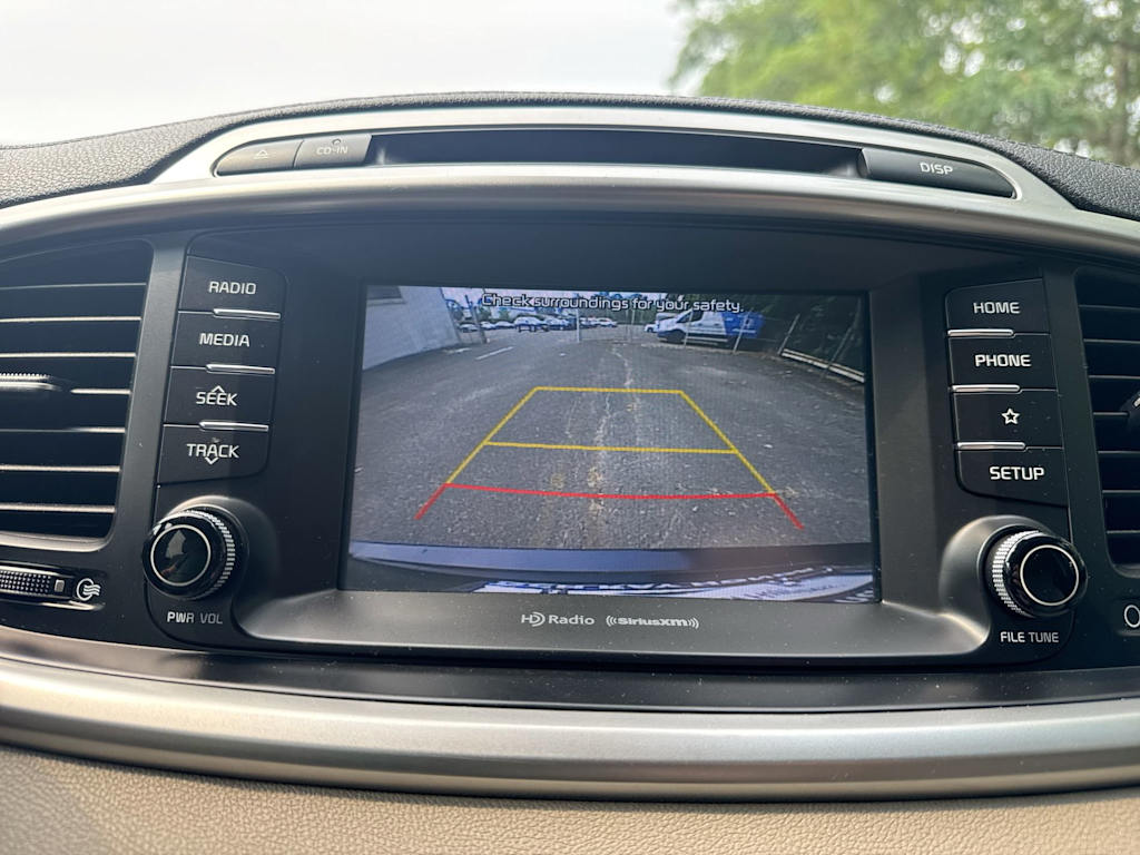 Thumbnail: 2019 Kia Sorento - 31