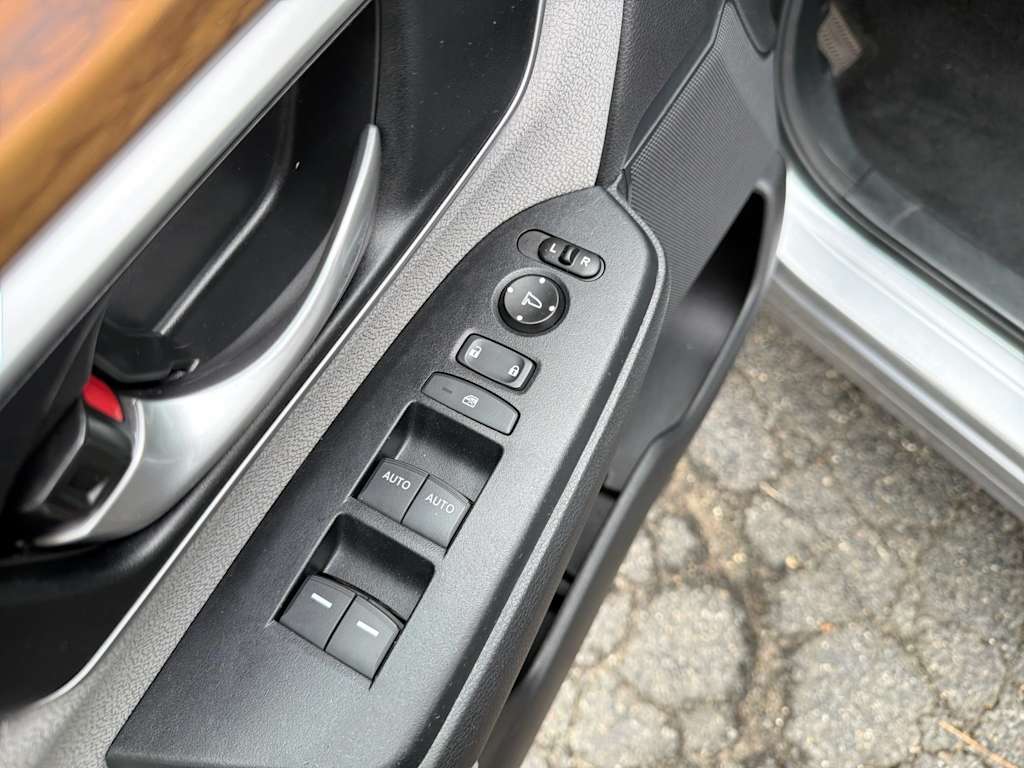 Thumbnail: 2019 Honda CR-V - 29