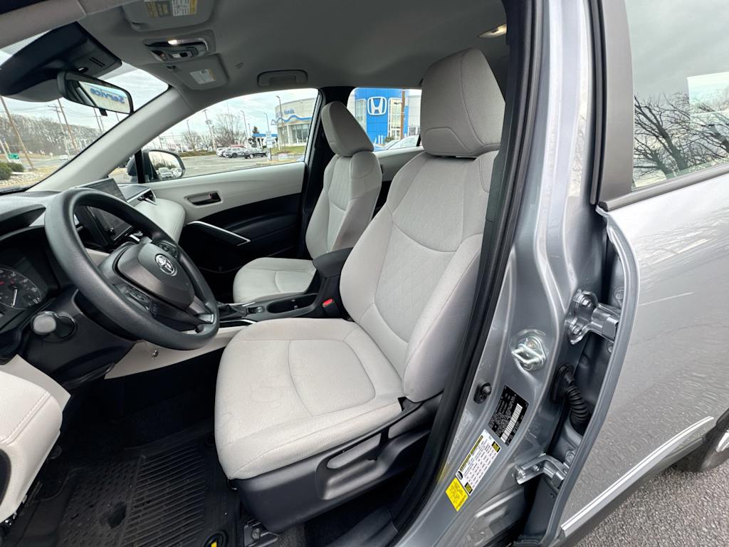 Thumbnail: 2024 Toyota Corolla Cross - 26