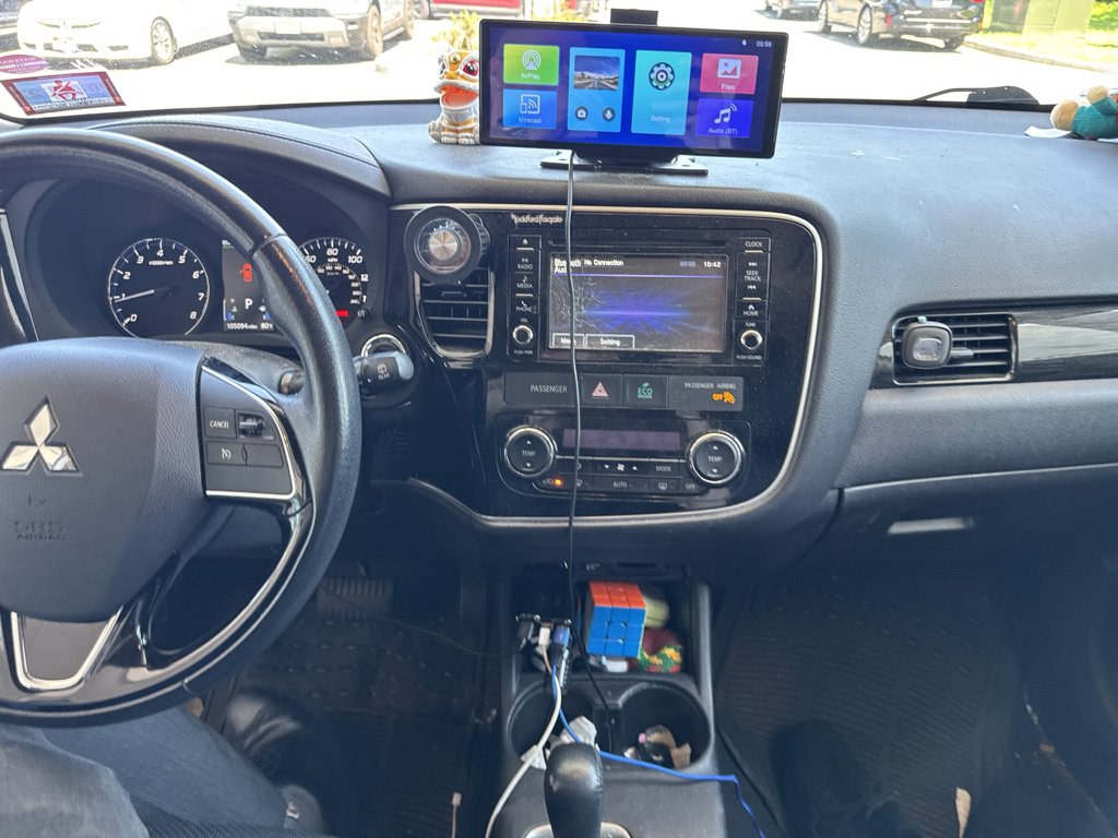 Thumbnail: 2016 Mitsubishi Outlander - 7