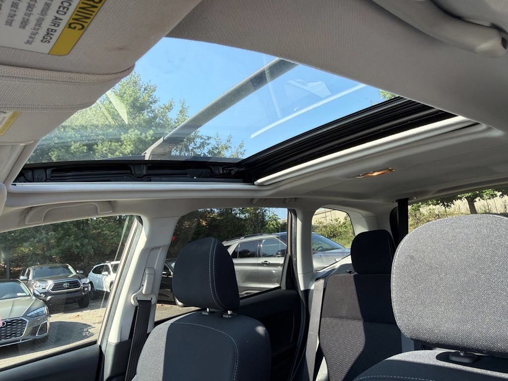 Thumbnail: 2015 Subaru Forester - 22