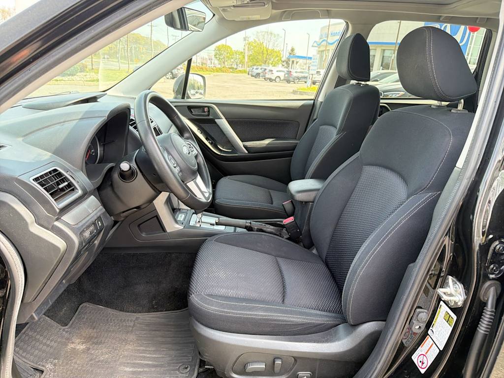 Thumbnail: 2018 Subaru Forester - 10