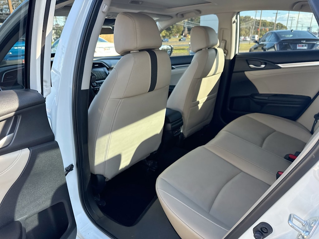 Thumbnail: 2019 Honda Civic - 12