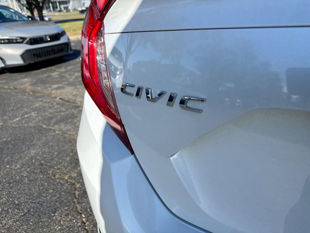 Thumbnail: 2019 Honda Civic - 7