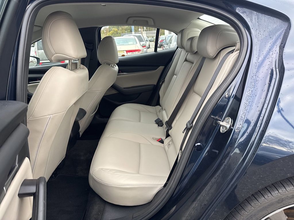 Thumbnail: 2020 Mazda Mazda3 - 18