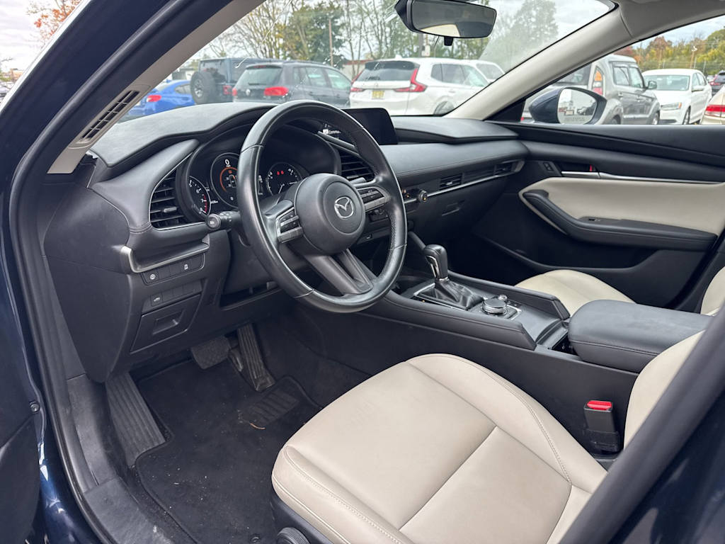 Thumbnail: 2020 Mazda Mazda3 - 2