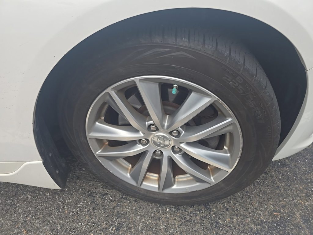 Thumbnail: 2014 INFINITI Q50 - 8