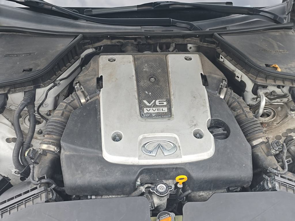 Thumbnail: 2014 INFINITI Q50 - 9