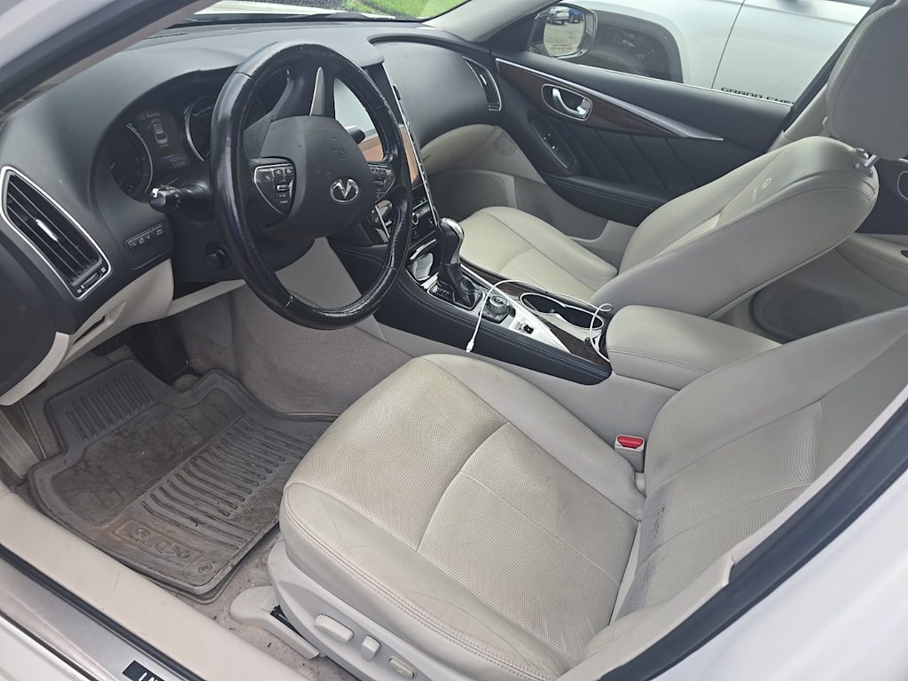 Thumbnail: 2014 INFINITI Q50 - 11