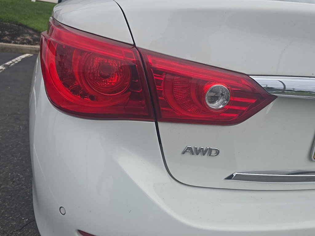Thumbnail: 2014 INFINITI Q50 - 38