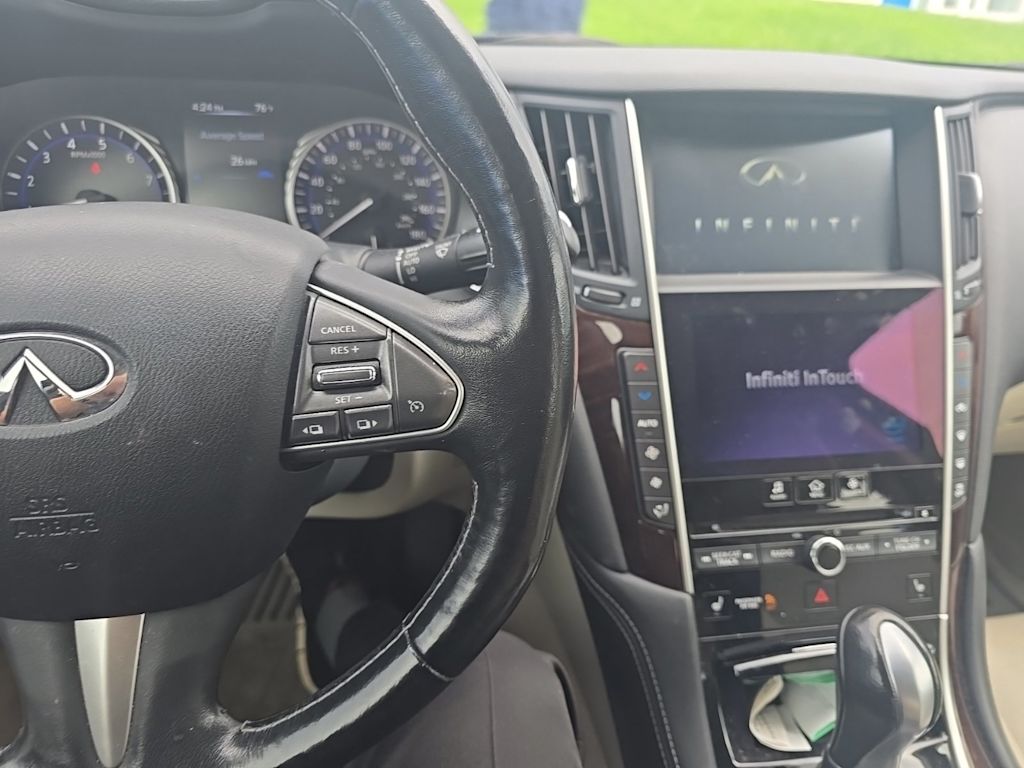 Thumbnail: 2014 INFINITI Q50 - 14