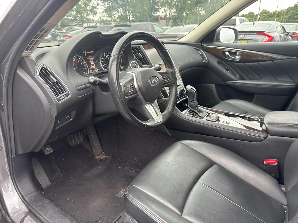 Thumbnail: 2019 INFINITI Q50 - 2