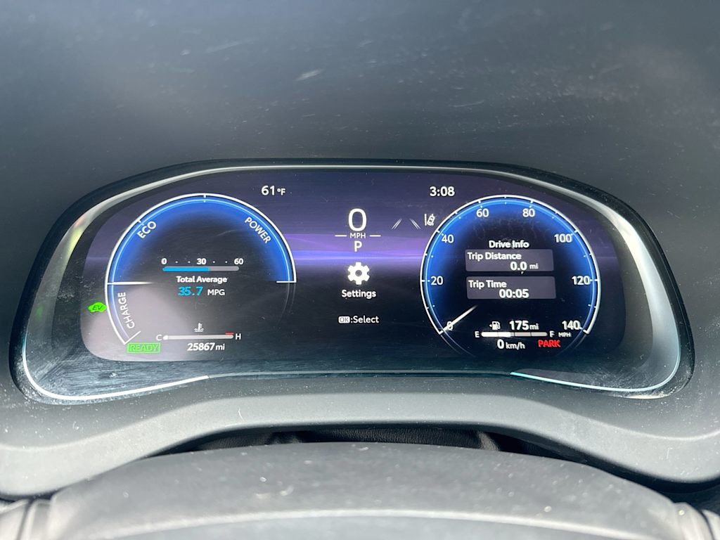 2023 Toyota Venza Limited 16