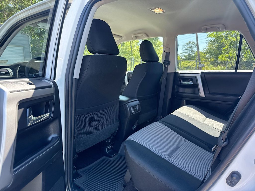 Thumbnail: 2021 Toyota 4Runner - 10