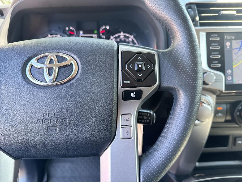 Thumbnail: 2021 Toyota 4Runner - 30