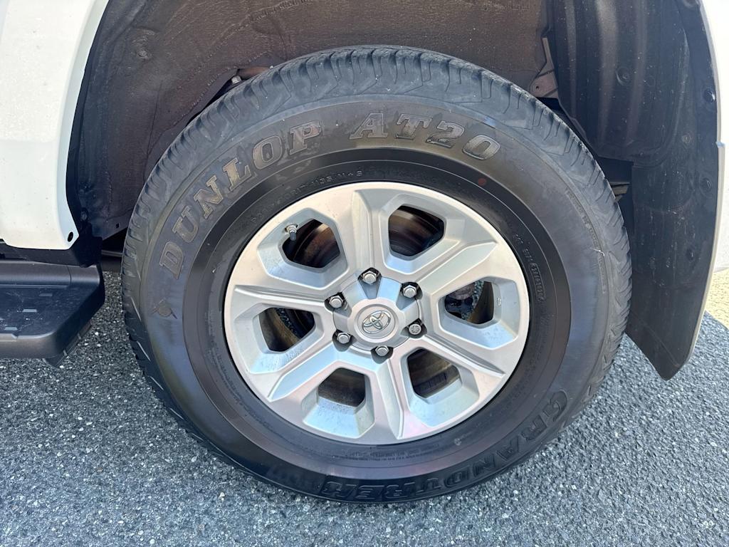 Thumbnail: 2021 Toyota 4Runner - 6